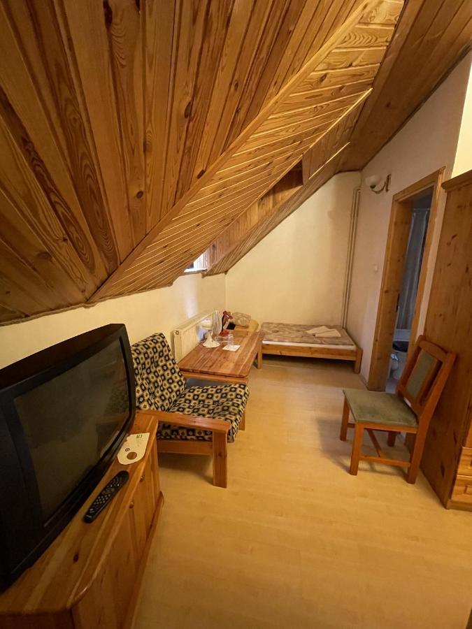 Bed and Breakfast Katalinkert Panzió Győr Exterior foto